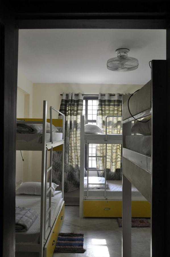 Friends Hostel New Delhi Ngoại thất bức ảnh