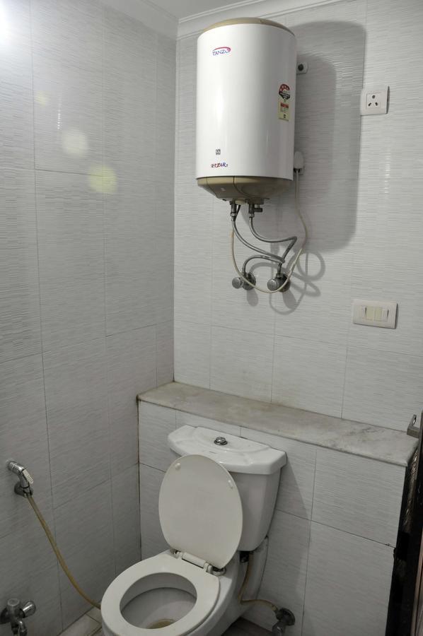 Friends Hostel New Delhi Ngoại thất bức ảnh