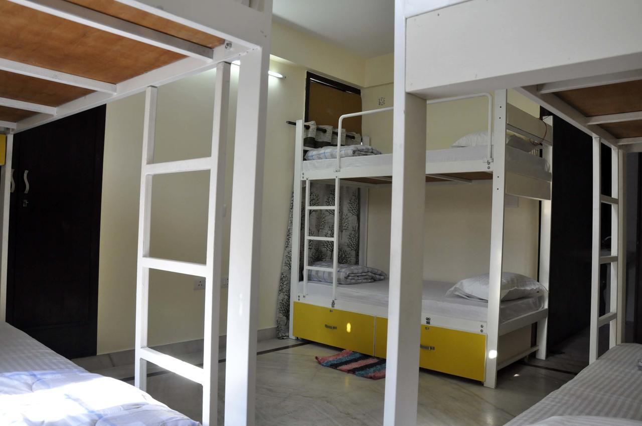 Friends Hostel New Delhi Ngoại thất bức ảnh