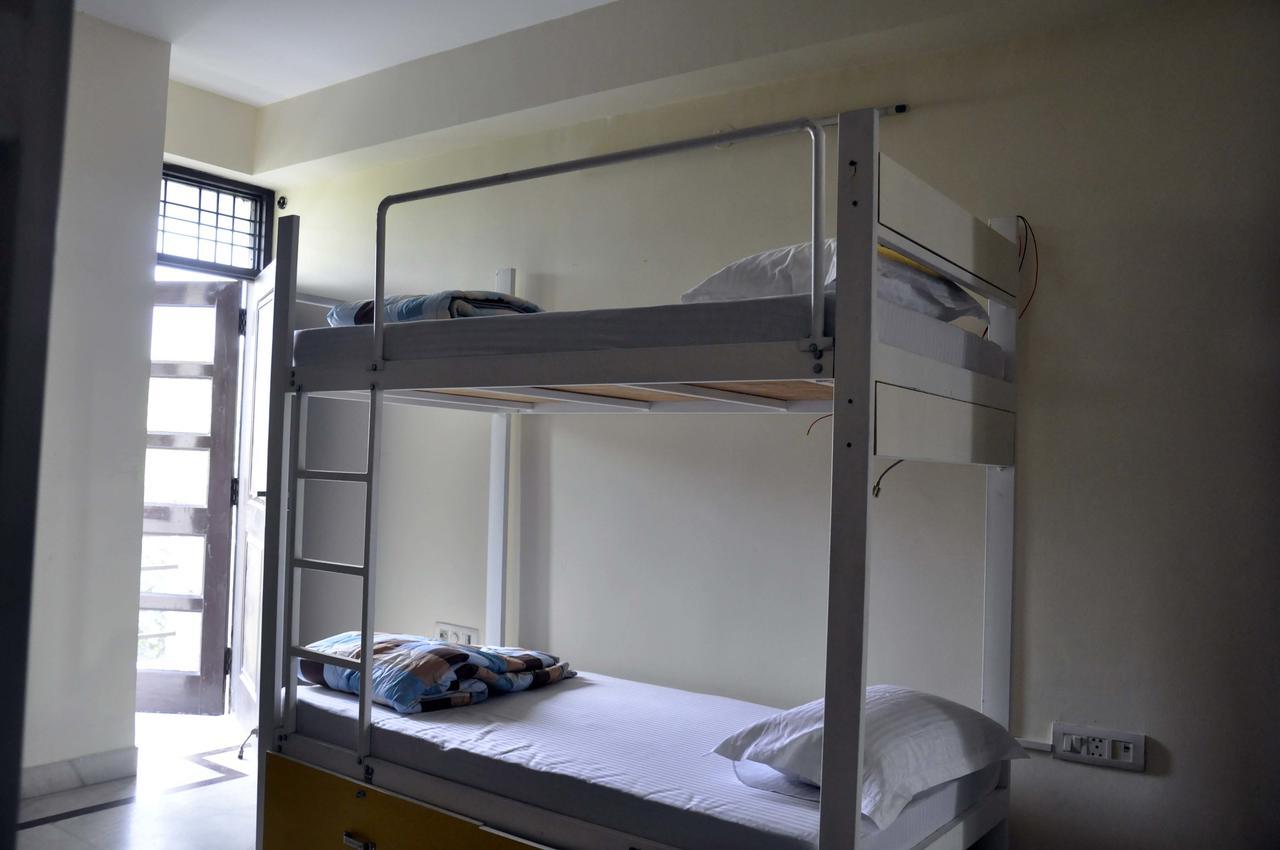 Friends Hostel New Delhi Ngoại thất bức ảnh