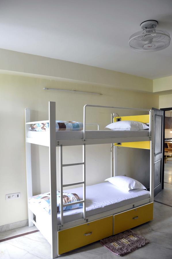 Friends Hostel New Delhi Ngoại thất bức ảnh