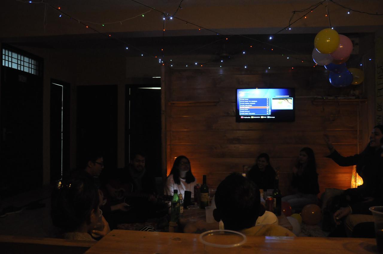 Friends Hostel New Delhi Ngoại thất bức ảnh