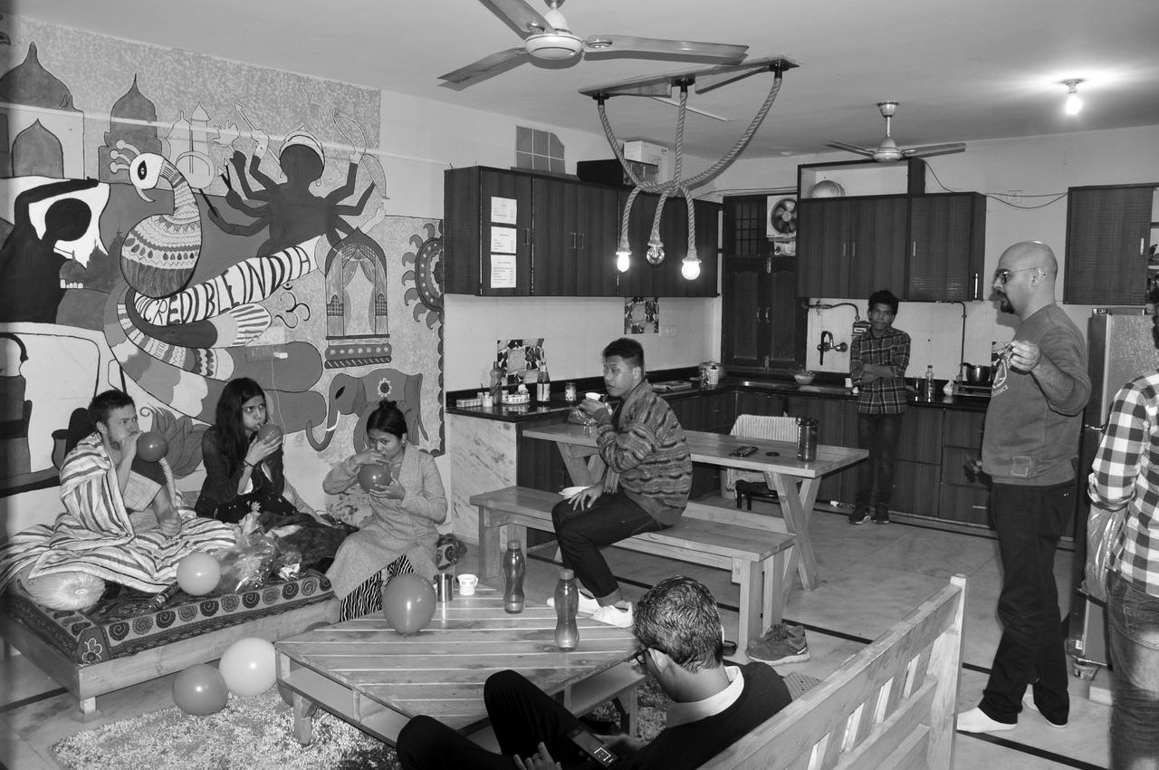 Friends Hostel New Delhi Ngoại thất bức ảnh
